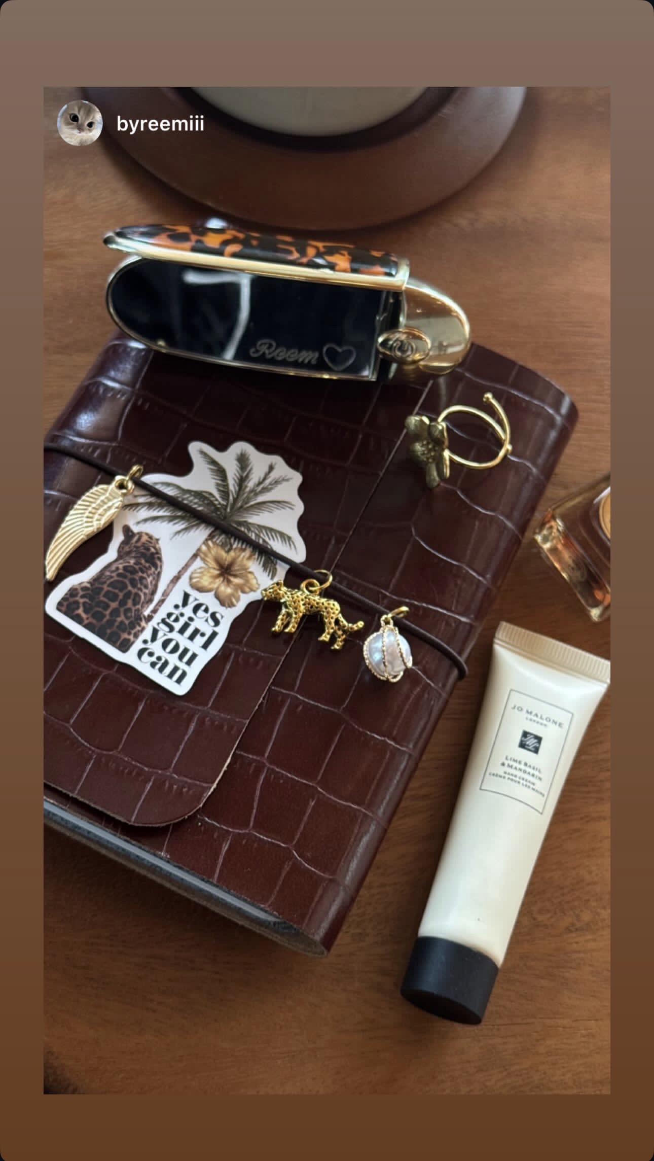 Customer post 9